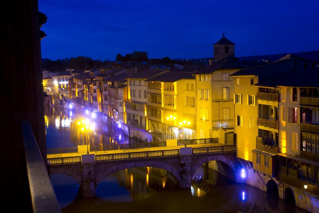 Grand Hotel De Castres Castres  Room photo