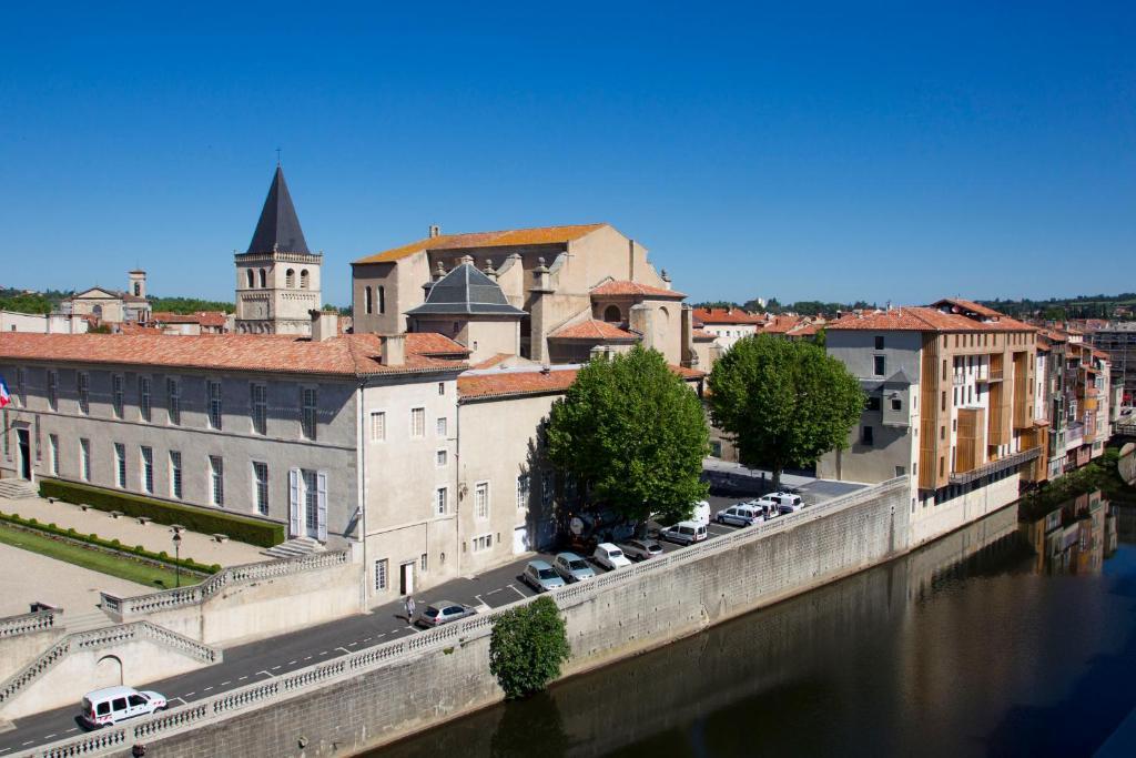 Grand Hotel De Castres Castres  Exterior photo